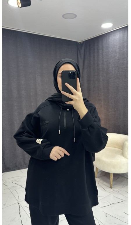 SİYAH YÜKSEK YAKALI BASKI TAKIM