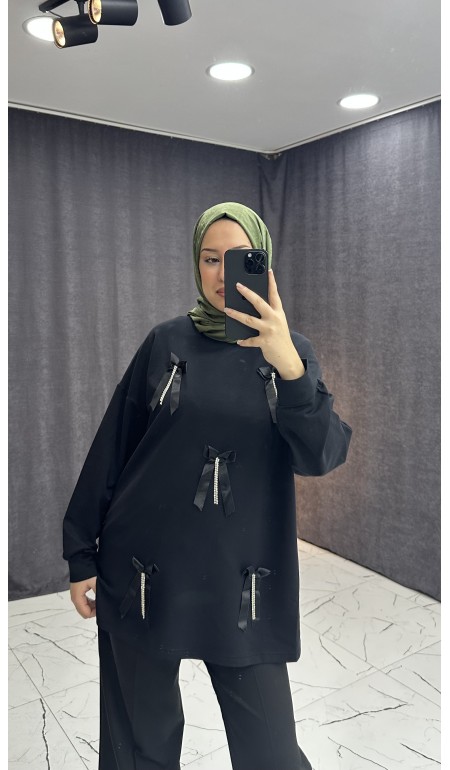 İNCİ KURDELE DETAYLI SİYAH SWEAT