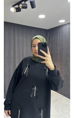 İNCİ KURDELE DETAYLI SİYAH SWEAT