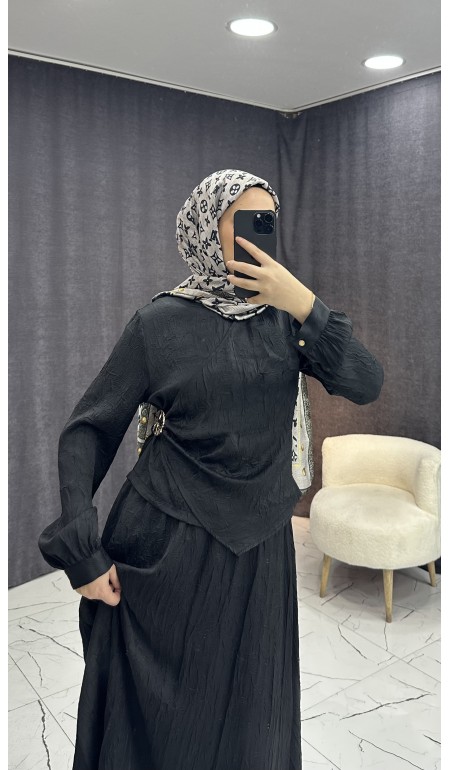 SİYAH SATEN KRAŞLI ETEKLİ TAKIM